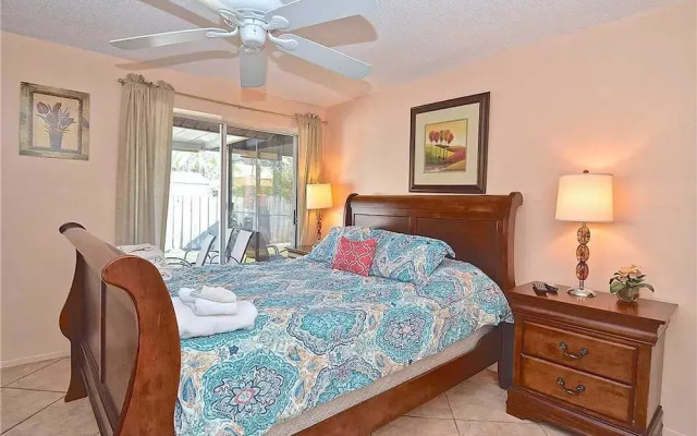 Falcon Beach - Three Bedroom Home