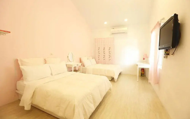 The Rainbow Villa