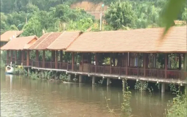 Phúc Xuân Resort