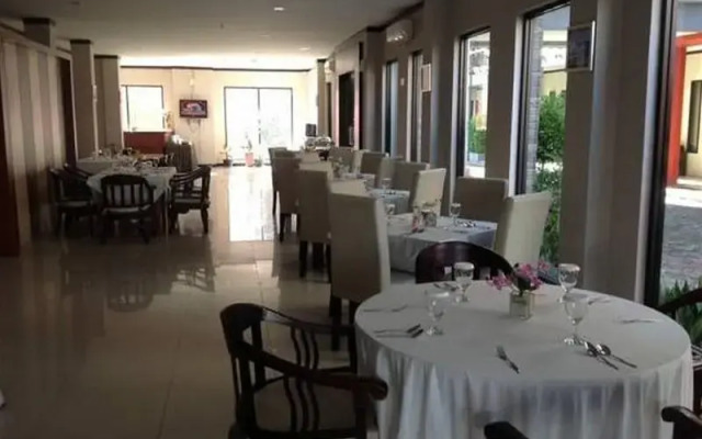 Grand Mutiara