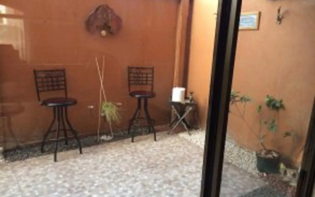 Ailanto San Jose B&B