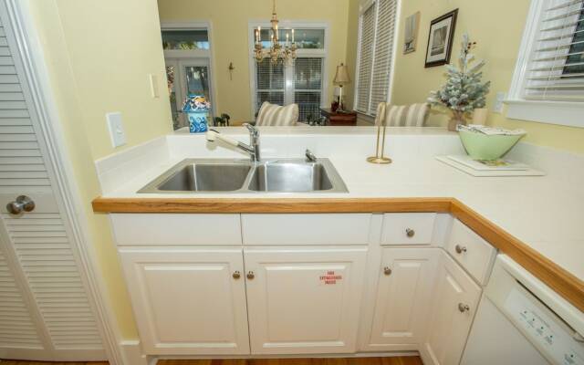 Destin Dolphin Destin - 2 Br Apts