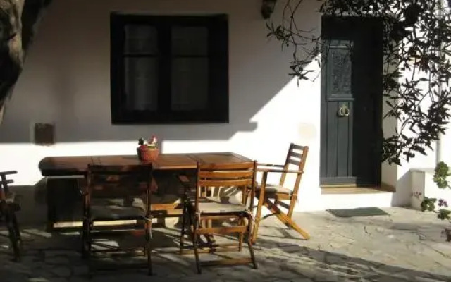 House Elea