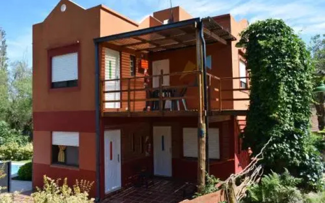 El Viejo Algarrobo - Hosteria Serrana