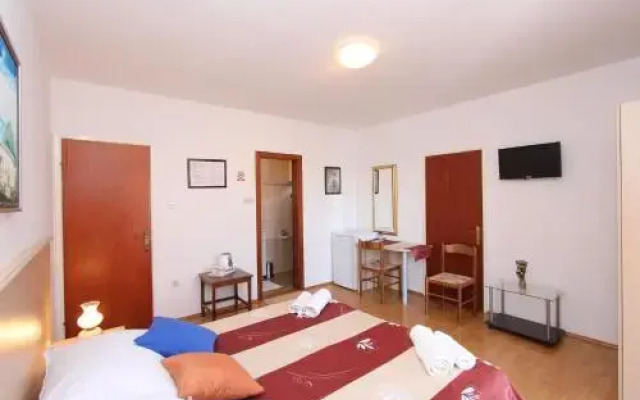 Rooms Kati
