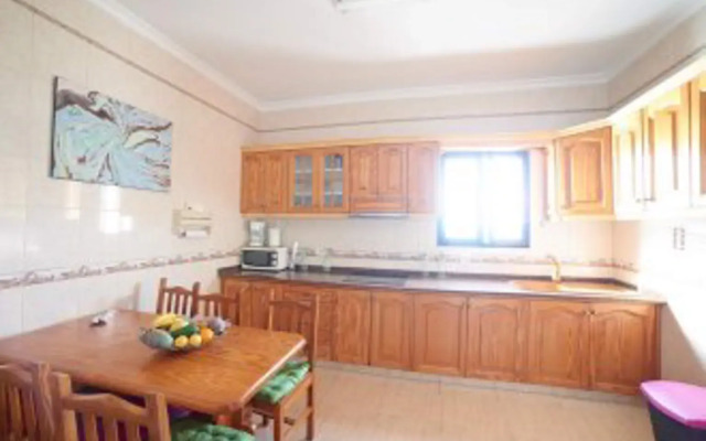 El Picacho in shared house with terrace
