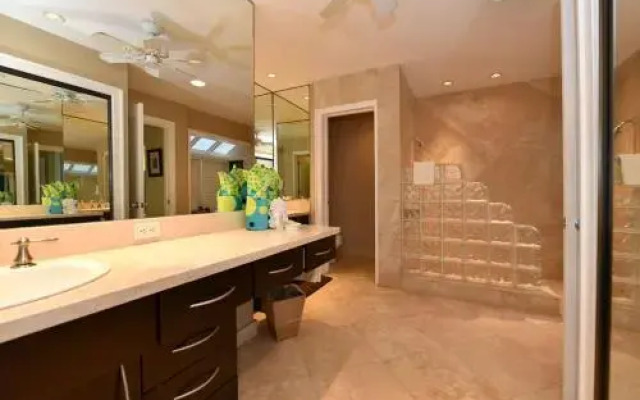 Kapalua Bay Villa 23G2 by RedAwning