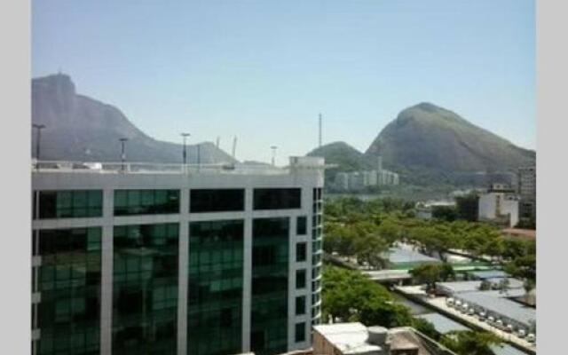 Studio Ataulfo Leblon