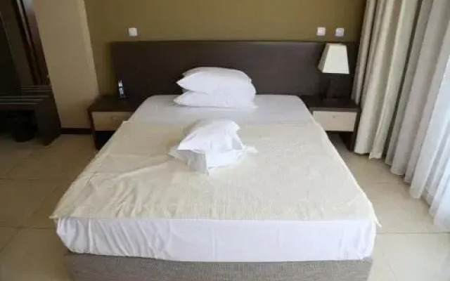 Hotel By Tony