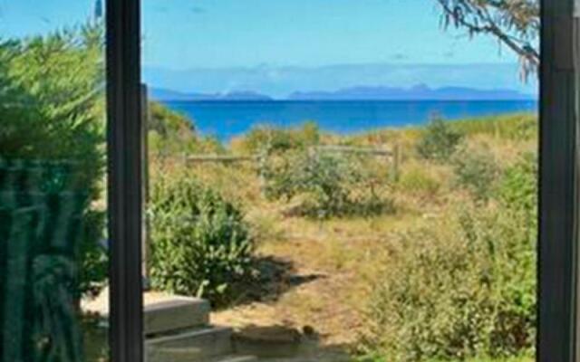 Southerlys Holiday House