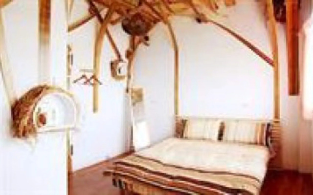 Dear Hostel