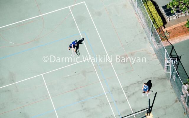 2-2614 Waikiki Banyan