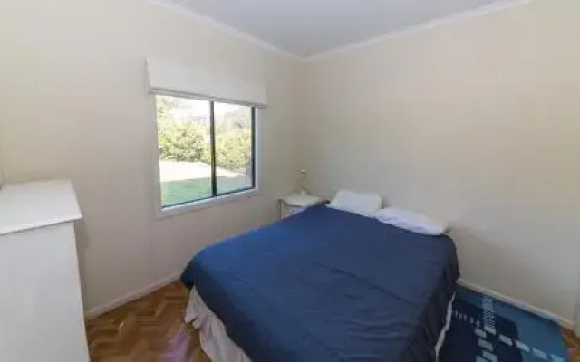 19 Lewis Road