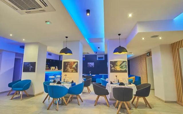 Aquahotel