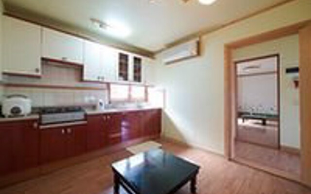 Namhae Sanmaru Pension