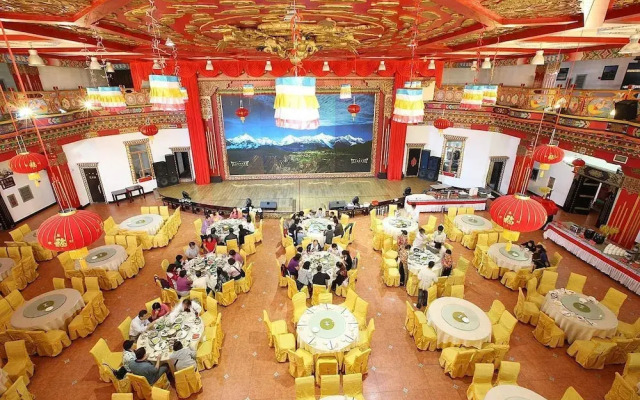 Shangri-la Zhaxidele Hotel