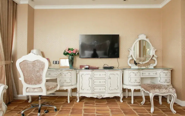 Hoang Trieu Hotel
