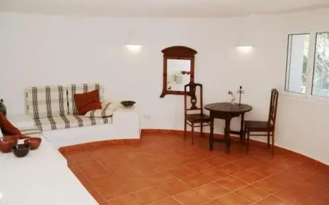 Lo
