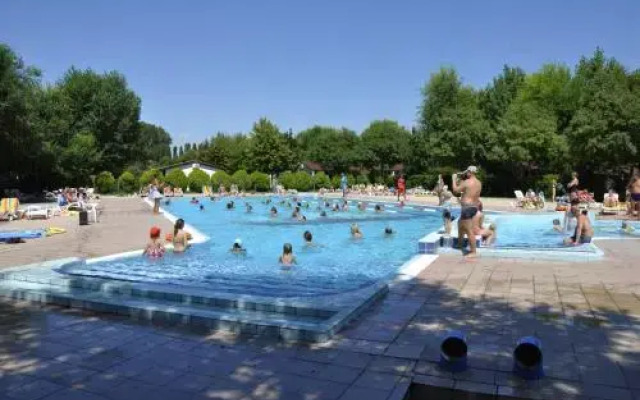 Caravan Adria Holiday