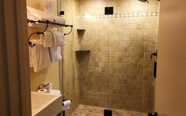 Hidden Valley - HV106