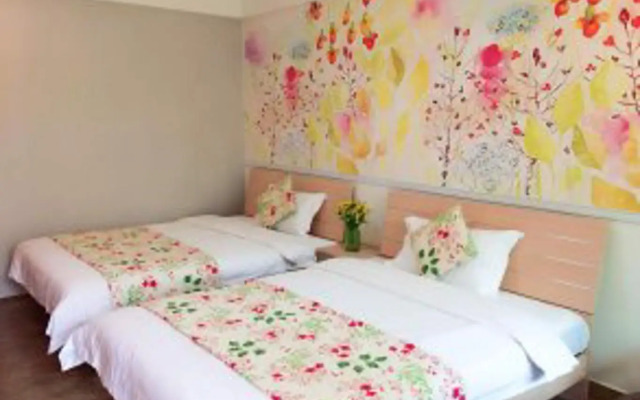 Betty's Hostel