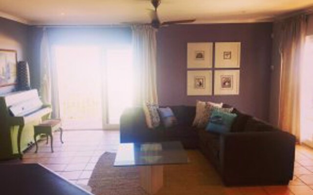 Hilton Holiday House