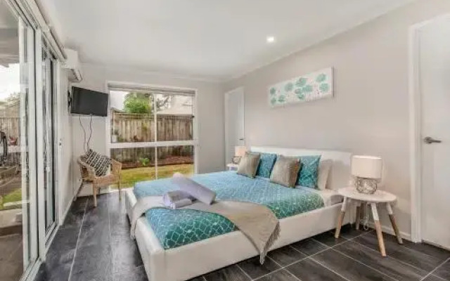 Sunny Coast Shack Pet Friendly Houses