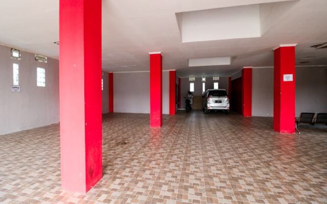 RedDoorz near Caribbean Waterpark