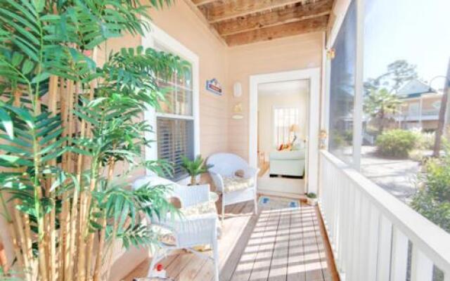 Purple Parrot 37CD - 1 Br Condo