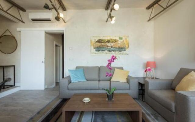 Painter's Attic Florence