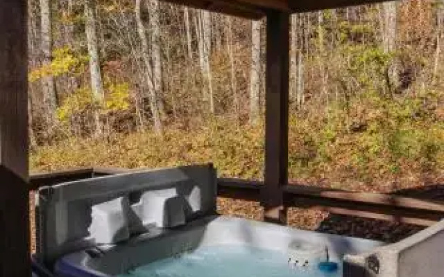 Hideout - Hocking Hills