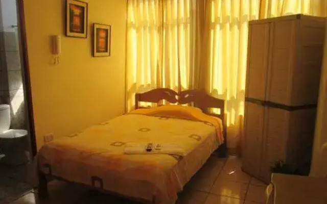 Residencia Casa Linda (Iquitos)