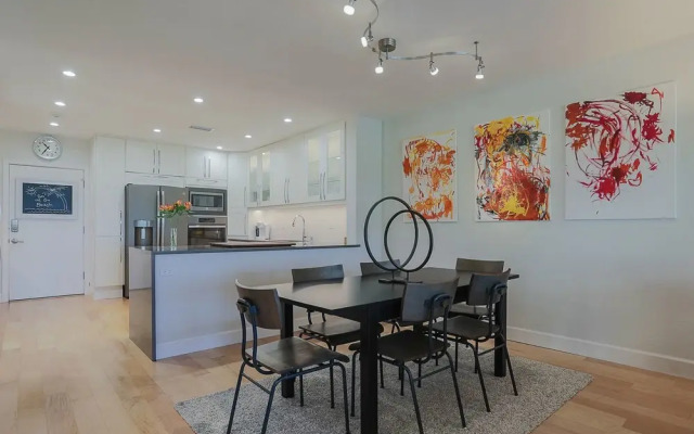 Sarasota 35 - 2 Br Condo