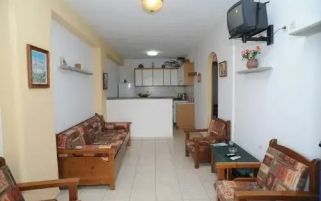 Kionia Panorama Studios