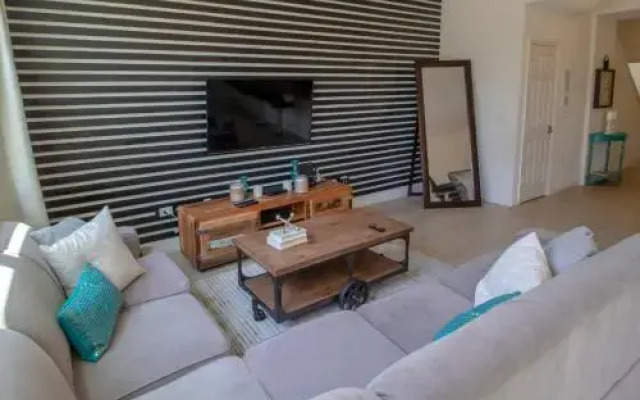 ACO Townhome Compass Bay (1602)