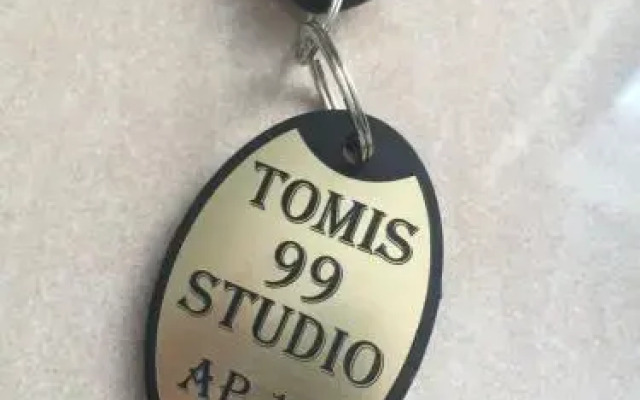 Tomis99 Apart