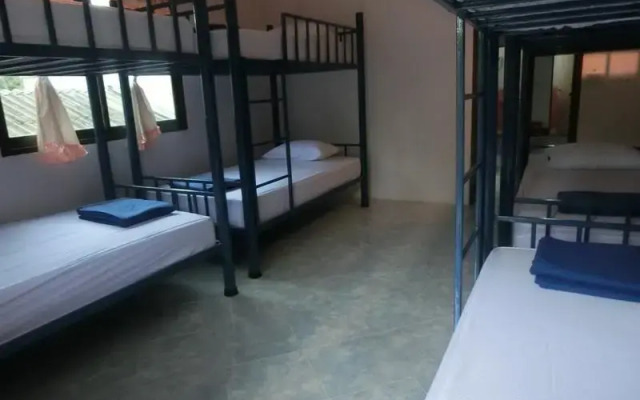 Domingo Hostel