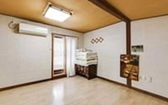 Jeonju Flowerwind Pension