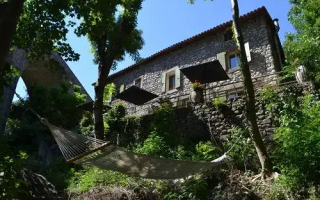 Maison Sous Le Pont