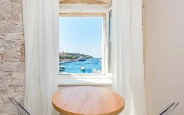 Luxe Riva Lavanda, Hvar Heritage Apartment