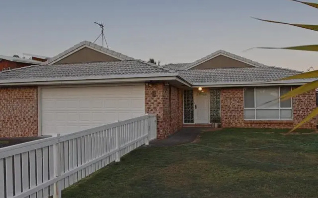 Adelong 9 Beach House