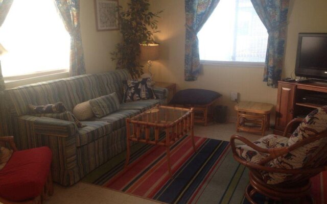 Drop Anchor - 1b 2 Bedroom Home by RedAwning