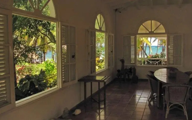 Hotel TODOBLANCO
