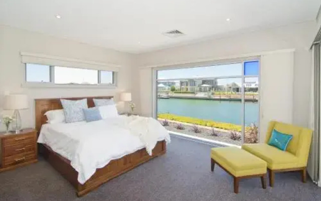 Dunsborough Holiday Homes – 6 Bernier Retreat