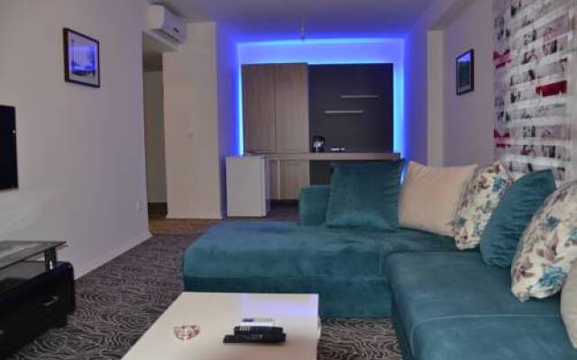 Blue Vip House