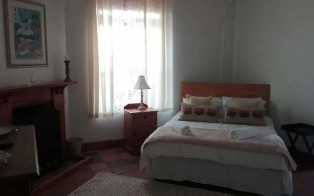 Three oaks B&B