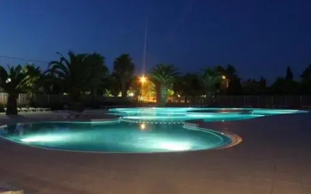 Village Del Mar