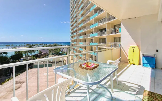 Ilikai 614 - Studio Condo