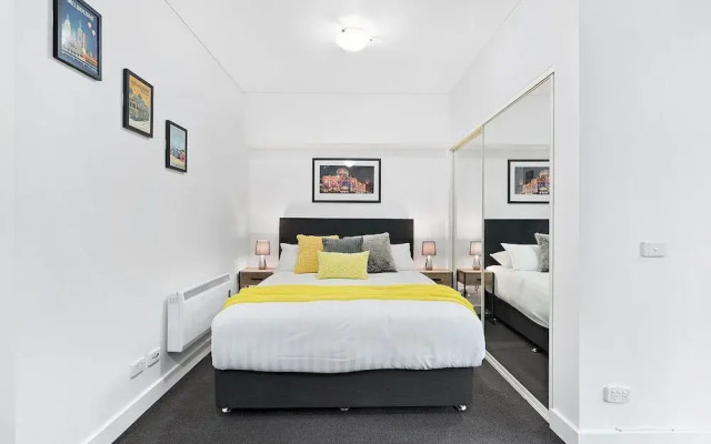 LIZZI, Melbourne Studio Apartment