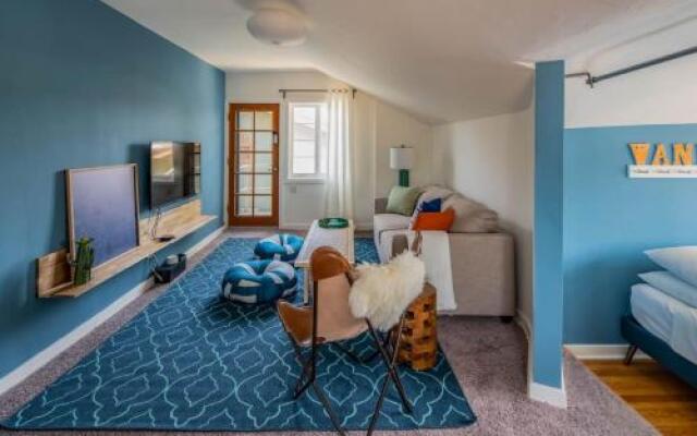 Cozy 2BR near Hance Park & RoRo by WanderJaunt